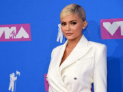 Kinh doanh - Forbes &quot;vạch mặt&quot; trò khai khống doanh thu của tỷ phú tự thân giả mạo Kylie Jenner