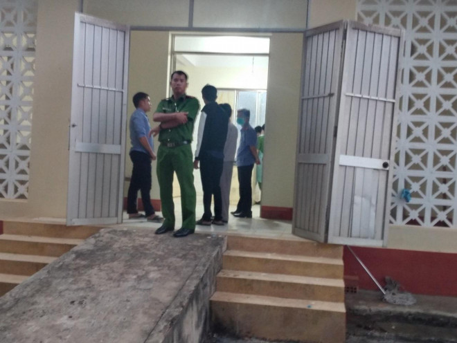 Công an tỉnh Bình Phước đang khám nghiệm hiện trường vụ ông Lương Hữu Phước nhảy lầu tự tử