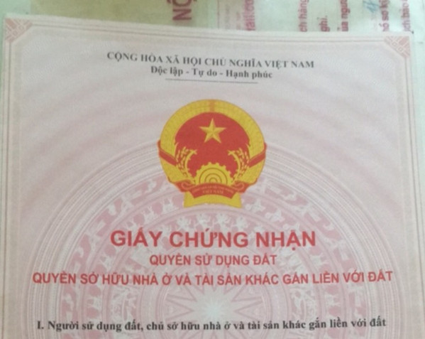 Nhiều người mắc kẹt cả chục năm khi liều mua đất không có giấy chứng nhận quyền sử dụng (sổ đỏ)