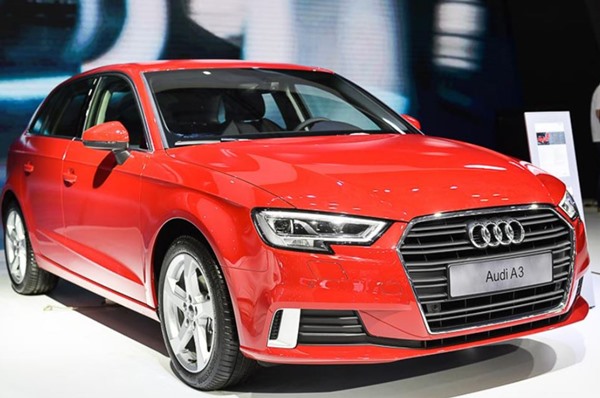 Hình ảnh Audi A3 màu đỏ quyến rũ
