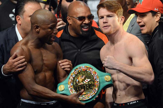 Mayweather từng phải rất khó khăn mới thắng được Canelo Alvarez trong lần so găng duy nhất giữa họ