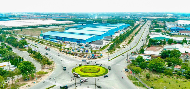 Tân Uyên đang là tâm điểm phát triển đô thị và công nghiệp tại Bình Dương với sự ra đời của KCN VSIP 3 và Nam Tân Uyên mở rộng.