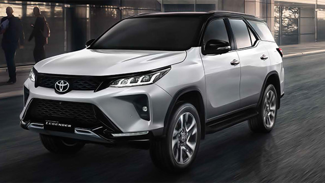 Toyota Fortuner 2021 trình làng, nâng cấp toàn diện từ trong ra ngoài - 2