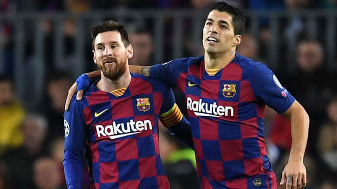 Suarez vừa bình phục thì Messi lại bị nghi dính chấn thương