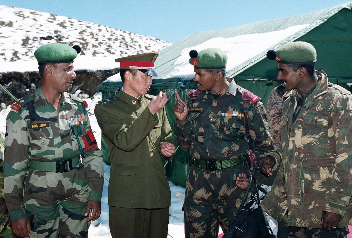Tướng Trung Quốc và Ấn Độ đối thoại để giải quyết căng thẳng biên giới. Ảnh minh họa: Indian Defense Ministry