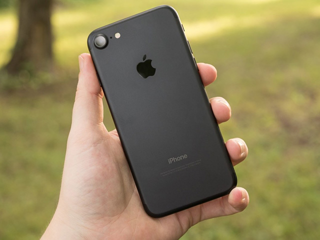 Apple bị người dùng iPhone đòi bồi thường 2 tỷ USD vì "ăn cắp" bản quyền tính năng