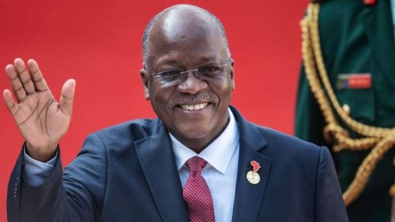 Tổng thống&nbsp;John Magufuli tuyên bố Tanzania đã loại bỏ hoàn toàn dịch Covid-19 nhờ...cầu nguyện (Ảnh: Getty)