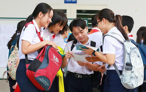Thí sinh thi lớp 10 Hà Nội có thể đổi nguyện vọng và khu vực tuyển sinh - 1