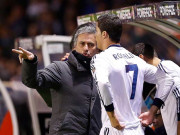 Bóng đá - Mourinho &quot;xả hận&quot;, Ronaldo định đấm thẳng mặt: Bí mật phòng thay đồ Real