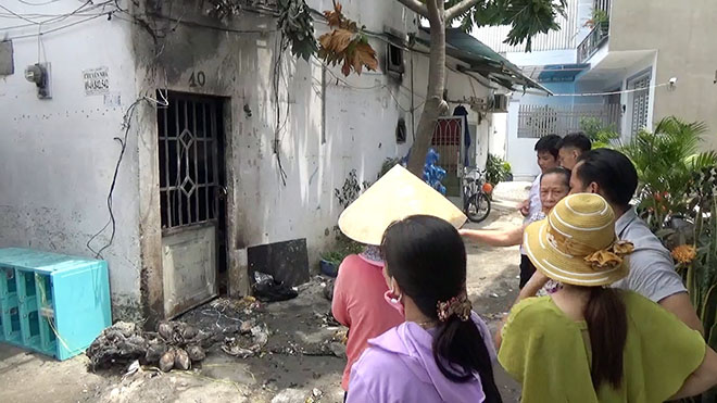 Người dân nơi đây vẫn chưa hết bàng hoàng, nhiều người bày tỏ sự xót xa khi tai họa ập đến khiến 3 người trong xóm trọ tử vong.