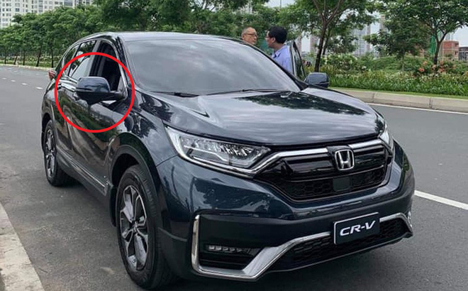 Honda CR-V bản lắp ráp tại Việt Nam xuất hiện trên đường phố - 2