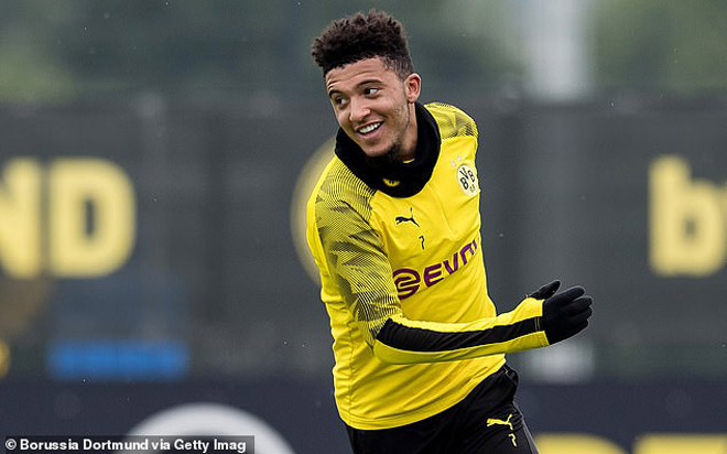 Sancho nhiều khả năng sẽ tiếp tục khoác áo Dortmund