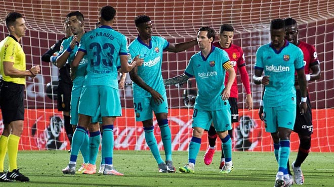 Messi lập công ở phút 90+3 trong trận đấu với Mallorca