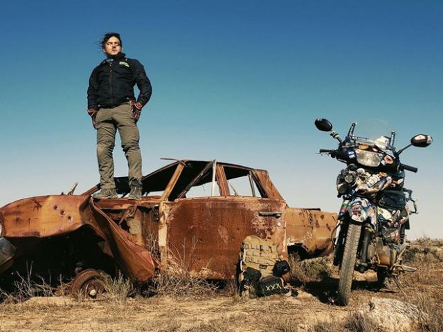 Sau 3 năm đi vòng quanh thế giới bằng xe máy, Trần Đặng Đăng Khoa đã trở về Việt Nam