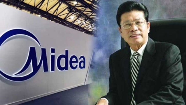 Khi ông nghỉ hưu năm 2012, gia đình đại gia này vẫn kiểm soát 1/3 cổ phần của Midea.
