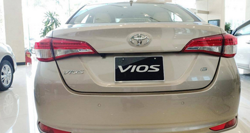 Tầm giá 500 triệu đồng, chọn mua Toyota Vios G hay KIA Soluto Luxury? - 12