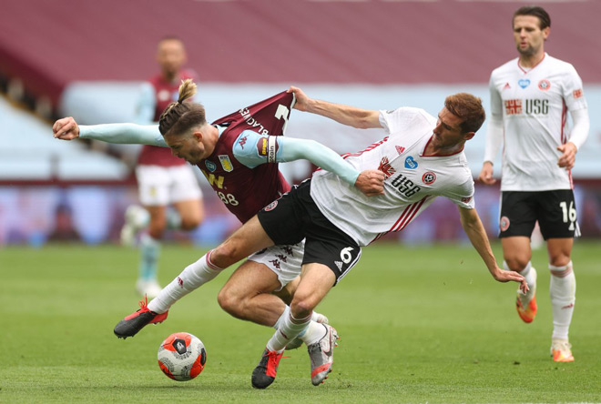 Grealish bị kèm chặt trong hiệp 1