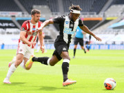 Bóng đá - Video highlight trận Newcastle - Sheffield United: Bước ngoặt thẻ đỏ, sai lầm liên tiếp