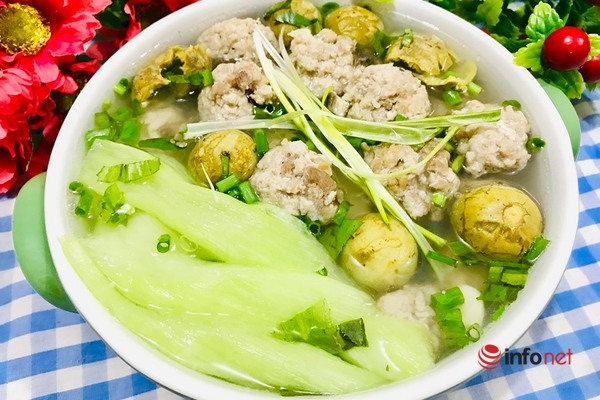 Cách nấu canh chua thịt viên với quả sấu vô cùng đơn giản.