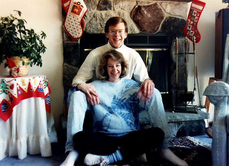 Julie Jensen và Mark Jensen được coi là một cặp đôi hạnh phúc.