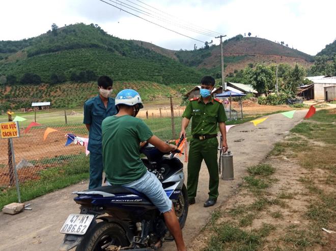 3 ổ dịch bệnh Bạch hầu tại Đắk Nông: Vẫn chưa xác định được nguồn gốc lây bệnh - 2