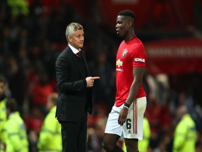 Solskjaer nhắc nhở Pogba