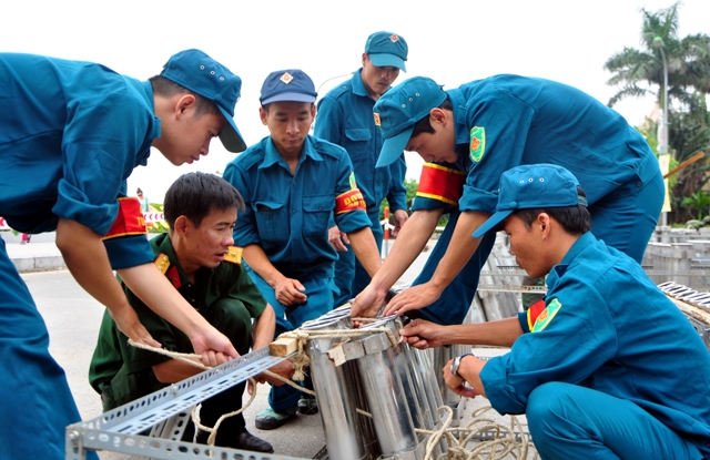 &nbsp;Luật Dân quân tự vệ thêm nhiều trường hợp được tạm hoãn nghĩa vụ dân quân tự vệ.