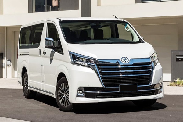 Hình ảnh chi tiết Toyota Hiace