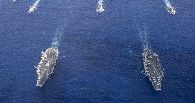 Các tàu sân bay Mỹ đang luân phiên tập trận hiệp đồng tác chiến ở vùng biển Philippines.