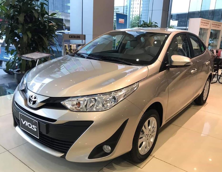 Vios phiên bản mới có nhiều cải tiến về ngoại thất và nội thất giá từ 470 triệu đồng