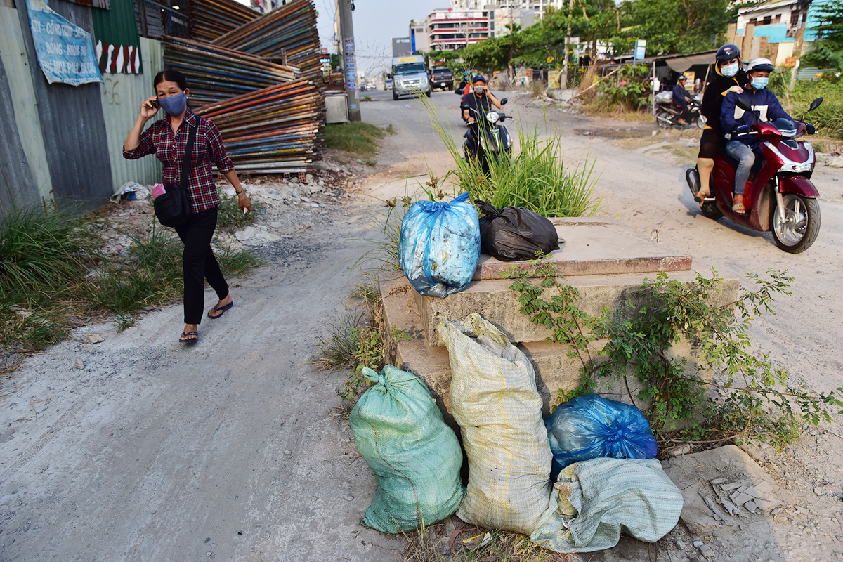 2,5 km đường ở TP Thủ Đức vẫn ngổn ngang sau gần 6 năm thi công - 6