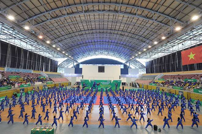 Vovinam được đông đảo các bạn nhỏ thích thú tập luyện.