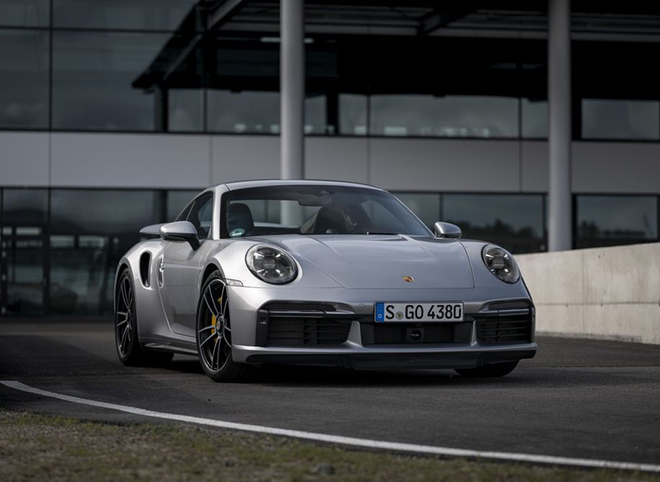 Porsche 911 Turbo S 2021 đầu tiên về Việt Nam, giá hơn 15 tỷ đồng - 3