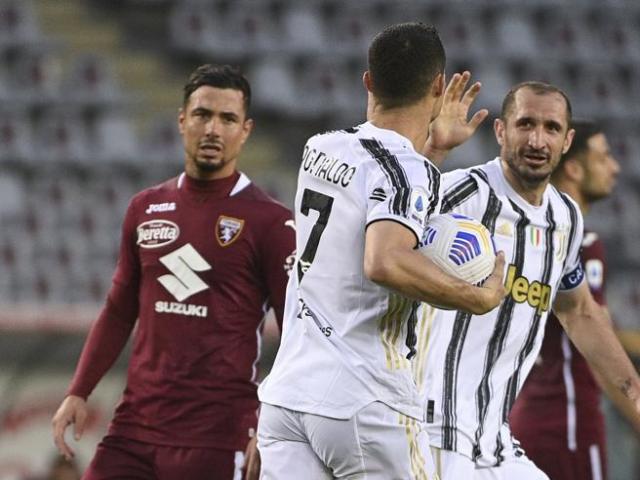 Trực tiếp bóng đá Torino - Juventus: Thở phào thoát hiểm (Hết giờ)