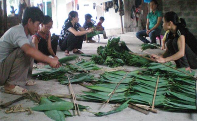Một cơ sở thu mua lá tre nổi tiếng ở Hà Nội cho biết, trung bình mỗi vụ họ xuất đi từ 100 - 200 tấn lá tre sang nước ngoài.
