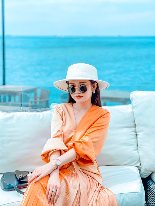 “Hang Oi” được ra đời dựa vào tình yêu mãnh liệt mà cô chủ Hằng Phan