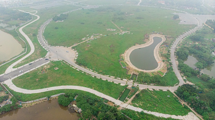 Theo đó, nội dung điều chỉnh là nắn chỉnh cục bộ tuyến mương quy hoạch phía đông chùa Quan Âm để không ảnh hưởng đến khu đất chùa trên cơ sở đảm bảo hướng tuyến và mặt cắt mương tiêu thoát nước cho khu vực.