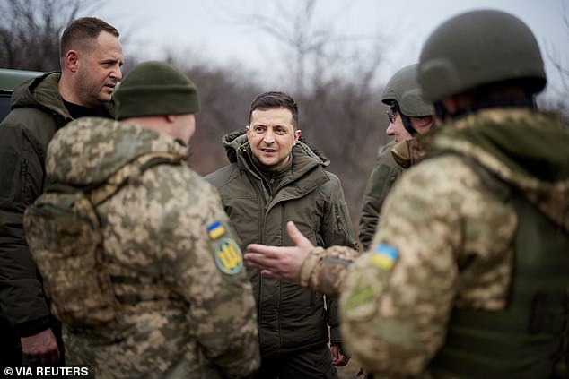 Tổng thống Ukraine Volodymyr Zelenskiy&nbsp;kêu gọi mở con đường để Ukraine gia nhập NATO.