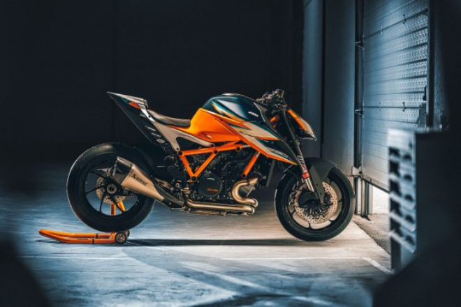 Siêu môtô 2021 KTM 1290 Super Duke RR ra mắt, thân bằng sợi carbon - 14