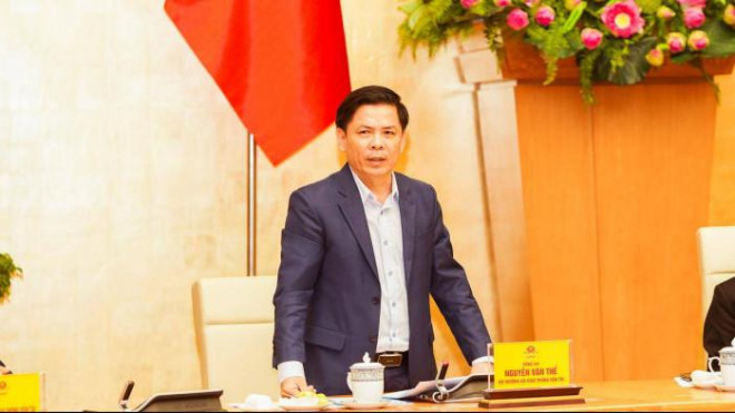 Bộ trưởng Nguyễn Văn Thể phát biểu tại Hội nghị trực tuyến sơ kết công tác đảm bảo ATGT toàn quốc diễn ra sáng nay (9/4)