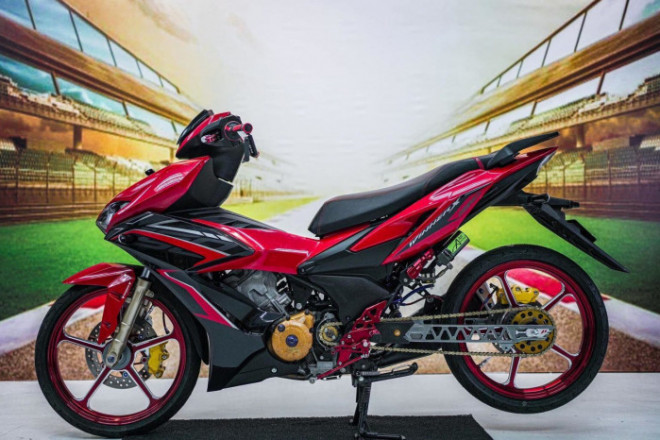 Cận cảnh Honda RS150R &#34;hóa&#34; Honda Winner X dưới bàn tay hãng độ - 4