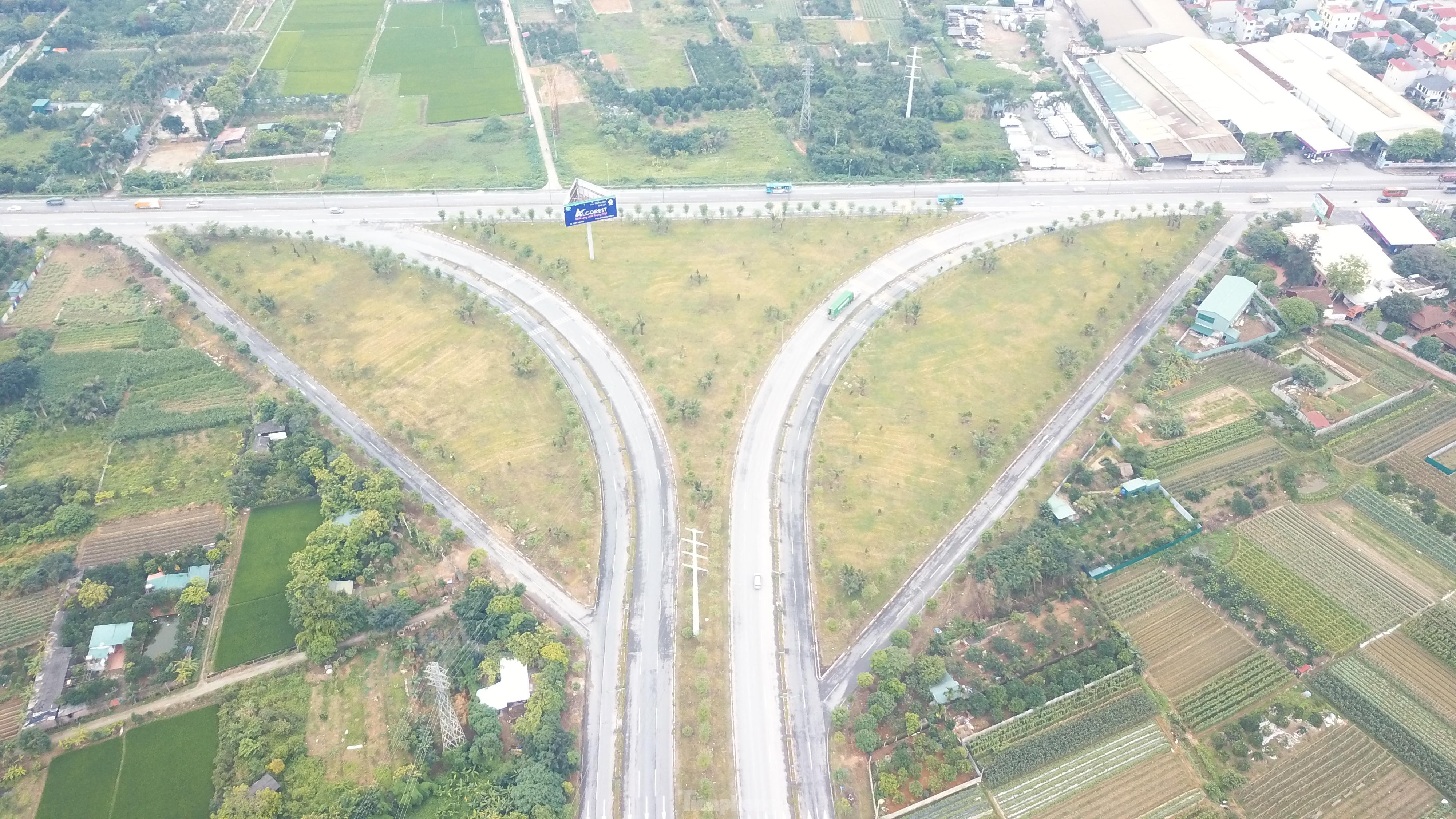 Dự án đường trục Mê Linh sau gần 5 năm đưa vào khai thác đã tạo thuận tiện trong việc giao thương giữa các địa phương, giúp phát triển các đô thị, giảm bớt dân số khu vực nội thành Hà Nội.