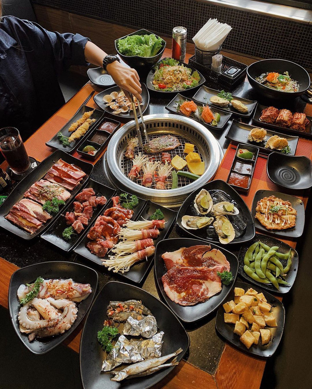 Loạt sai lầm không ngờ khi đi ăn buffet, tưởng lãi nhưng thực tế &#34;lỗ sấp mặt&#34; - 1