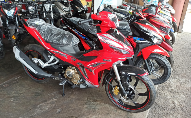 Sư tử 2021 Benelli R18i mạnh cỡ nào mà có thể đe nẹt Yamaha Exciter? - 8