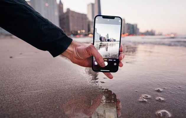 Giá iPhone 12 Pro Max: Giá biến động thế nào và đánh giá thông số - 11