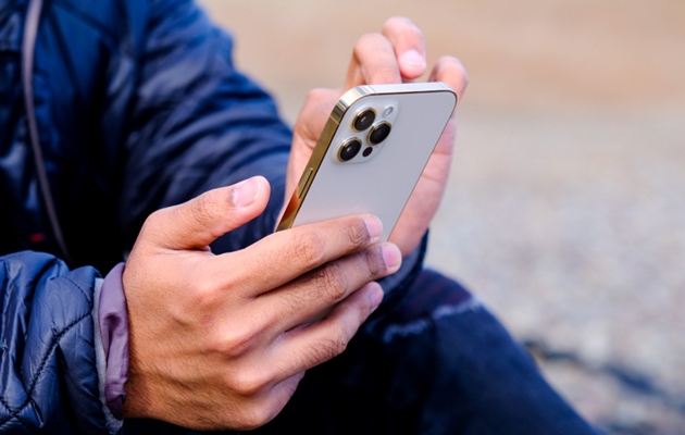 Giá iPhone 12 Pro Max: Giá biến động thế nào và đánh giá thông số - 3