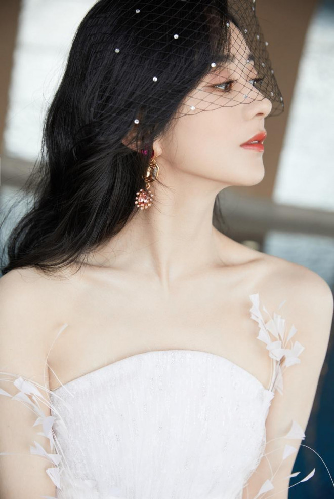 BELY | BELY HAUTE COUTURE | Thời trang cao cấp Bely