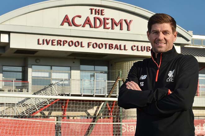 HLV Gerrard sẽ dẫn Liverpool thay Klopp?