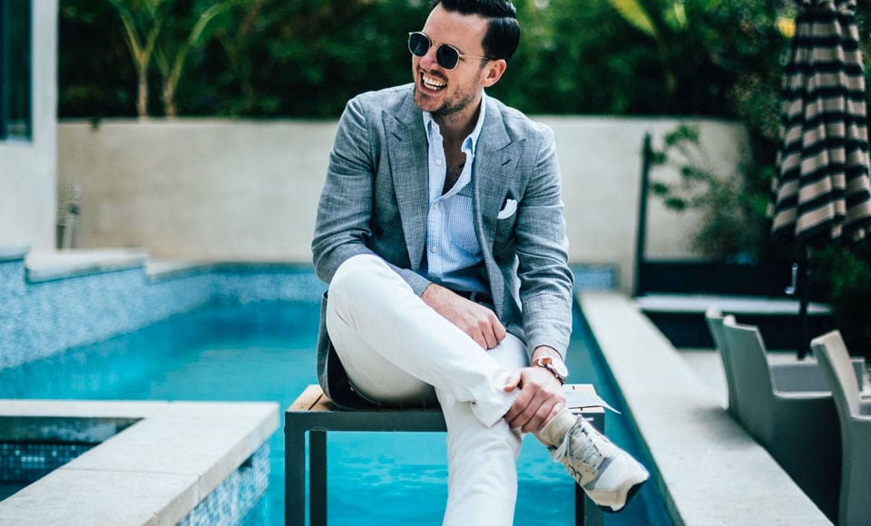 Mách quý ông phân loại và đi giày sneaker đẹp bất chấp hoàn cảnh - 1