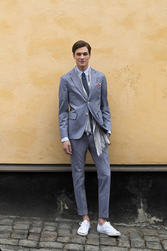 Mách quý ông phân loại và đi giày sneaker đẹp bất chấp hoàn cảnh - 12